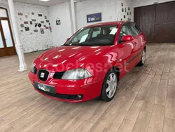 Rojo Usado 2004 Seat Ibiza Reference Berlina | 4990 € (Caro)