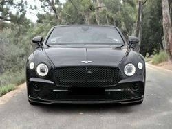 Negro Usado 2023 Bentley Continental GT Convertible Descapotable | 298.800 €