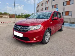 Granate Usado 2014 Dacia Sandero Lauréate Utilitario | 4699 € (Buen precio)