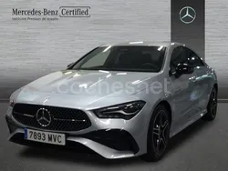 Gris / plata Usado 2024 Mercedes CLA200 Berlina | 39.400 € (Buen precio)