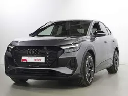 Gris Usado 2022 Audi Q4 Sportback e-tron Ambiente SUV | 40.600 € (Precio justo)