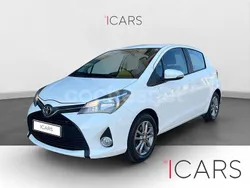 Blanco Usado 2016 Toyota Yaris City Berlina | 10.100 € (Precio justo)