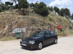 Negro Usado 2003 Audi A3 Attraction Berlina | 3000 € (Buen precio)