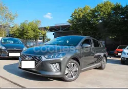 Gris / plata Usado 2023 Hyundai Ioniq Berlina | 18.975 € (Un poco caro)