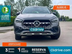 Gris / plata Usado 2023 Mercedes GLA200 SUV | 33.990 € (Buen precio)