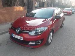 Granate Usado 2015 Renault Mégane III Life Berlina | 6750 € (Buen precio)
