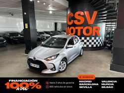 Gris Usado 2023 Mazda 2 Center-Line Utilitario | 16.850 € (Precio justo)