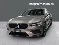 Beige Usado 2020 Volvo V60 Momentum Familiar | 20.500 € (Precio justo)