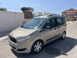 Beige Usado 2015 Ford Tourneo Courier Trend Monovolumen | 6990 € (Super precio)