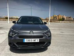 Marrón Usado 2023 Citroën C4 Feel Utilitario | 19.500 € (Caro)