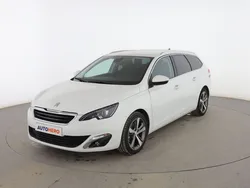 Blanco Usado 2017 Peugeot 308 Allure Familiar | 9499 € (Precio justo)