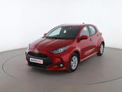 Rojo Usado 2022 Toyota Yaris Edition Utilitario | 18.999 € (Un poco caro)