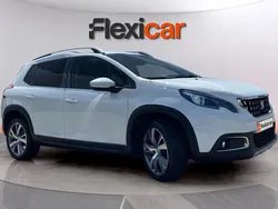 Blanco Usado 2018 Peugeot 2008 Allure SUV | 11.490 € (Buen precio)