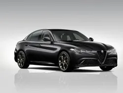 Negro Nuevo 2025 Alfa Romeo Giulia Berlina | 48.899 € (Precio justo)