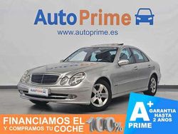 Plateado Usado 2002 Mercedes E240 Berlina | 5300 €