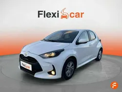 Blanco Usado 2024 Toyota Yaris Edition Utilitario | 18.790 € (Precio justo)