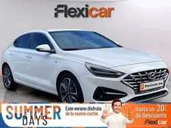 Blanco Usado 2021 Hyundai i30 Berlina | 15.590 € (Caro)