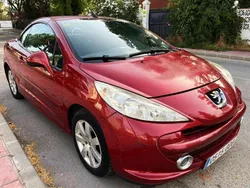 Granate Usado 2008 Peugeot 207 CC Descapotable | 4450 € (Precio justo)