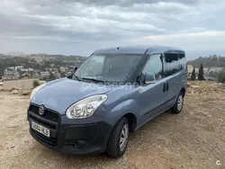 Azul Usado 2012 Fiat Doblò Active Monovolumen | 4999 € (Un poco caro)
