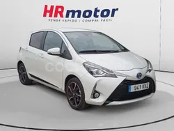 Blanco Usado 2018 Toyota Yaris Hybrid Berlina | 13.980 € (Precio justo)