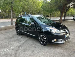 Negro Usado 2014 Renault Grand Scénic III Bose Edition Monovolumen | 6950 € (Precio justo)