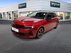 Rojo Usado 2024 Opel Astra Berlina | 21.490 € (Precio justo)