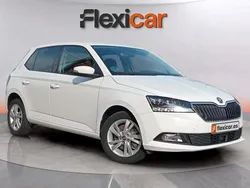 Blanco Usado 2019 Skoda Fabia Ambition Berlina | 12.990 € (Precio justo)