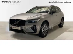 Gris / plata Usado 2022 Volvo XC60 Plus SUV | 51.900 €