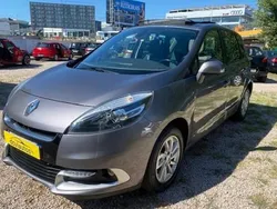 Usado 2013 Renault Scénic III Monovolumen | 8490 € (Precio justo)