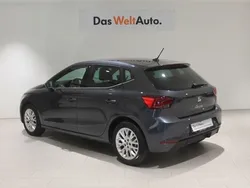 Gris Usado 2024 Seat Ibiza | 17.400 € (Precio justo)
