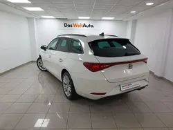 Blanco Usado 2024 Seat Leon ST Style Familiar | 22.900 € (Precio justo)
