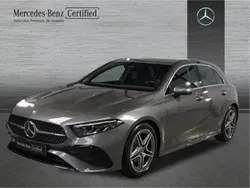 Gris / plata Usado 2024 Mercedes A200 Berlina | 34.995 € (Precio justo)