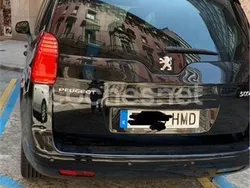 Negro Usado 2012 Peugeot 5008 Allure Monovolumen | 9200 € (Un poco caro)