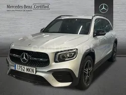 Gris / plata Usado 2023 Mercedes GLB180 SUV | 39.900 €