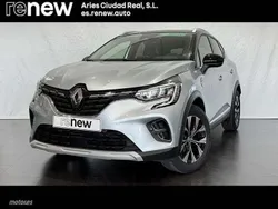 Gris / plateado Usado 2024 Renault Captur Techno SUV | 20.300 € (Precio justo)