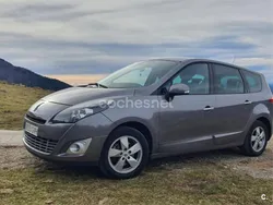 Gris / plata Usado 2010 Renault Grand Scénic III Dynamique Monovolumen | 9000 € (Un poco caro)
