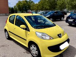 Amarillo Usado 2007 Peugeot 107 Utilitario | 3499 € (Precio justo)