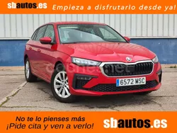 Rojo Usado 2024 Skoda Scala Selection Utilitario | 18.990 € (Buen precio)