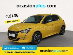 Amarillo Usado 2023 Peugeot 208 Allure Utilitario | 14.450 € (Precio justo)