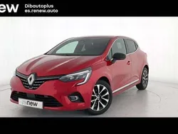 Rojo Usado 2024 Renault Clio V Techno Berlina | 18.460 € (Un poco caro)