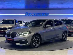 Gris Usado 2022 BMW 118 Utilitario | 21.900 € (Buen precio)