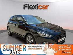 Negro Usado 2023 Hyundai i30 Berlina | 17.590 € (Buen precio)
