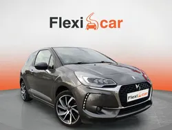 Gris Usado 2019 DS Automobiles DS3 Be Chic Berlina | 10.990 € (Buen precio)