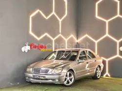 Gris / plata Usado 2003 Mercedes C220 Avantgarde Berlina | 3000 € (Precio justo)