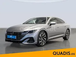 Gris / plata Usado 2021 VW Arteon R-line Berlina | 33.500 € (Un poco caro)
