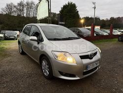 Beige Usado 2007 Toyota Auris Sol Berlina | 5000 € (Super precio)