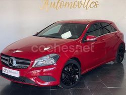 Rojo Usado 2014 Mercedes A180 Urban Berlina | 13.500 € (Precio justo)