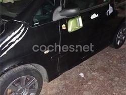 Negro Usado 2007 Peugeot 1007 Utilitario | 2500 € (Buen precio)