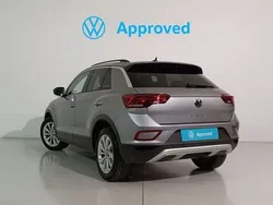 Gris Usado 2024 VW T-Roc Life SUV | 24.900 € (Precio justo)