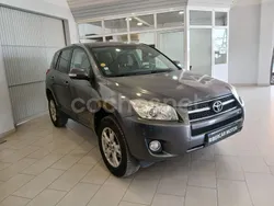 Gris / plata Usado 2010 Toyota RAV4 Active SUV | 11.600 € (Un poco caro)